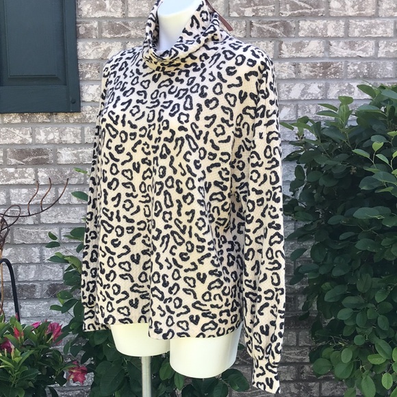🐲💙 Santuary Klara Mock Neck Leopard Print Sweater top - Picture 8 of 12